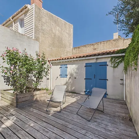 350 M De La Grande - Maison 4 Adt 2 Enf